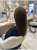 ベージュ