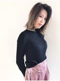 外ハネ切りっぱなしミディアム☆バレイアージュ