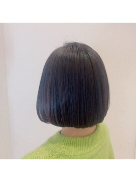 リー ルーチェ 布施(Lee Luce) ブルーブラック