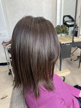 エモ(emo) 外はね