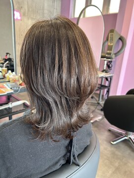 アクシア(Axia) ミディアムウルフ