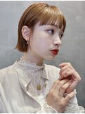 大人ショートボブ ミニボブ 前髪あり 切りっぱなし外ハネ　A907