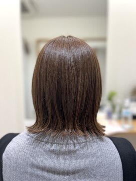 リリー 八千代台店(Lilly) イヤリングベージュカラー