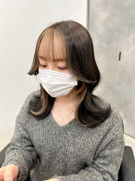 クム(kumu) フェイスフレーミングくびれミディアム