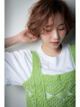 カバーヘア イヴ 戸頭店(COVER HAIR EVE) カーキベージュ大人ハイライトひし形ショートw戸頭20代30代40代