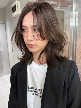 サイン 表参道(SIGN) 韓国ヘアーハッシュカットレイヤーカットグレージュブリーチ無し