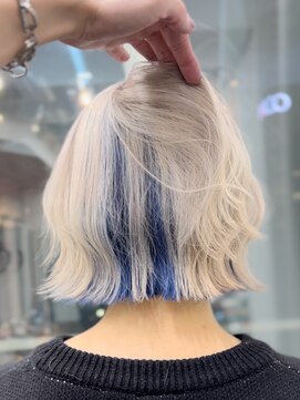 マーキー 名古屋栄(MARQUEE) ☆玉腰指名☆ホワイトブロンド/ブルーカラー/インナーカラー