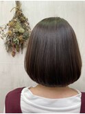 30代40代大人可愛い森ガール風小顔ワンサイドショートボブ