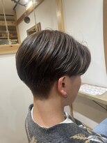ティピ(tipi) センターパートマッシュ