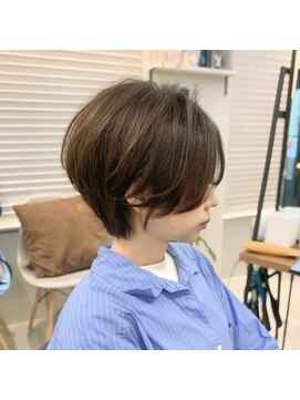 アオ 岡野 横浜(a-o) short hair