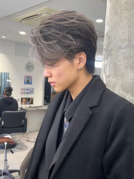 キング 枚方店(K!ng) 縮毛矯正髪質改善ハイライトレイヤーカット枚方美容室エクステ