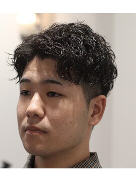 キングスマン トーキョー 国分寺(KINGSMAN TOKYO) 波巻きパーマ