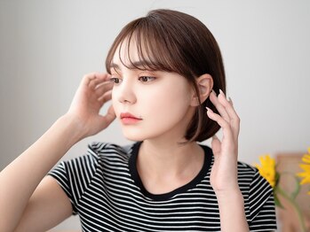 エミュー 大船店(emue)の写真/《骨格,髪質に合わせた高いカット技術》色味に合わせた質感提案◎[大船/ダブルカラー/髪質改善ストレート]
