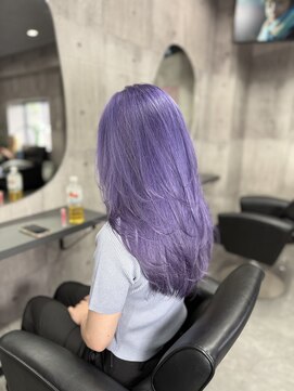 ノーン(NONE) レイヤーカット×ケアブリーチカラー