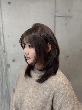 マーシュ ルーヴェ(marshu Luve) オリーブブラウン/ハッシュカット/レイヤーカット