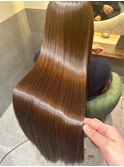 黒髪クラゲヘアー/オリーブグレー/小顔ココアベージュ