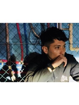 【ナイター営業あり】お仕事帰りにも気軽に通える好立地×営業時間！仕事とプライベートでON/OFFもキマる◎