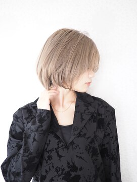 アンジェロ カリノ(Angelo Carino) Veil＿ミルクティーベージュ＿ボブ＿Oyamada