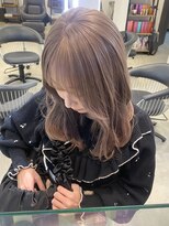 クオン 伊勢崎(QUON.) ミルクティーベージュ