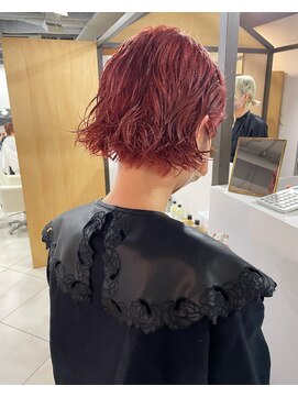 キーチェ 梅田中崎町(keych) 切りっぱなしボブ/ハイトーンカラー[中崎町/梅田駅］