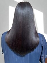 《ずっと綺麗が続く♪》髪内部まで潤いたっぷりな髪質改善リンクトリートメントの嬉しい3つの効果とは？