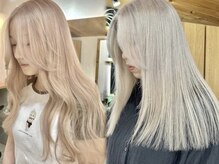 【ふんわりとした質感と上品な印象を与えてくれるホワイトベージュ】［ケアブリーチダブルカラー/学割U24］