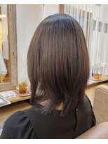 クオリア(QUALIA)&nbsp;大人可愛い ひし形くびれレイヤーフォギーベージュ/30代40代50代