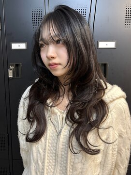 ユニー(uniii) 波巻きとレイヤースタイル