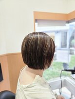 ネクサス NEXUS 大人のハイライトボブ派手すぎないのに印象が変わる人気カラー