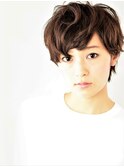 ショートマッシュ/ショコラグレージュ/束感ショート/外ハネ/30代