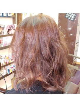 ヘア デ パルサ(Hair de Parusa) ビビッドカラー