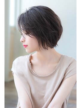 アンアミ オモテサンドウ(Un ami omotesando) 【Un ami  表参道】 松井幸裕　小顔・ニュアンスショート