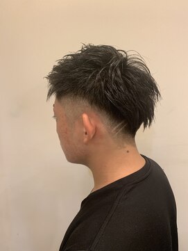 カットスタジオ フタバ(FUTABA) ★フェードバリアート★