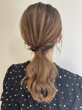 リコ ヘアアンドリラクゼーション 名駅店(LICO HAIR＆RELAXATION) ローポニーアレンジ　名古屋/名駅