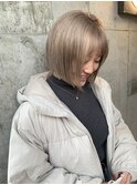 ミルクティーベージュ