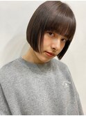 ボブ/切りっぱなし/透明感カラー/グレージュ/表参道/原宿