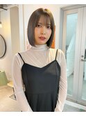 ハイトーンボブミニボブ切りっぱなしボブぱっつん前髪