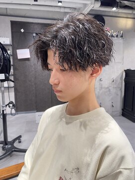 ネクストネオ 静岡(NEXT NEO) NEXT NEO【櫻田】センターパートツイストスパイラルパーマ