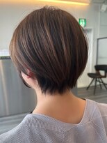 ビューエヒメ(VIEW EHIME)&nbsp;大人ラフウェーブ20代30代40代ボブブラウンスウィングショート