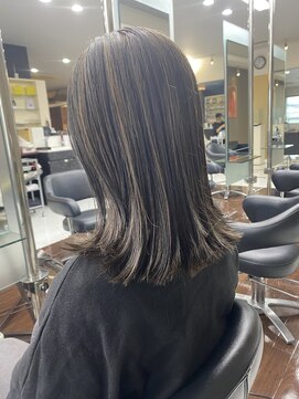 シャンプーボーイエイムス(SHAMPOO BOY aims) ミディアムハイライト