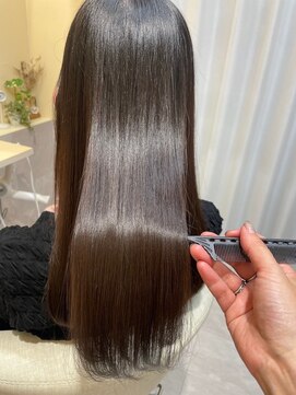 トゥーリ よろずや通り店(tuuli) tuuli 長崎◇大人かわいい 20代30代40代の髪質改善 縮毛矯正