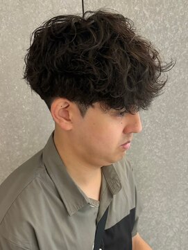 ニアウ 高崎店(Niau) メンズマッシュ波巻きツイストスパイラルパーマ群馬高崎眉毛