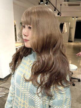 ニュート(Neut ) デザインカラー/ルーツカラー/グラデーションカラー/ベージュ