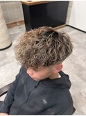 メンズパーマ外国人風スペインカールスパイラルマッシュ