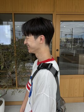 パウダーヘアー(powder hair) 刈り上げマッシュ