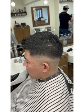 ザチョップショップ キチジョウジ(THE CHOP SHOP KICHIJOJI) メンズヘア メンズカット スキンフェード フェードカット