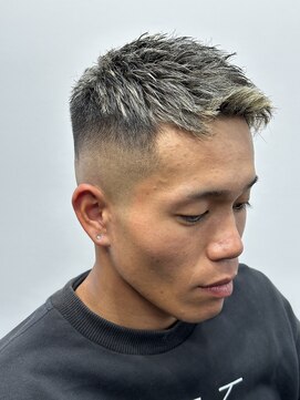 ケーファクトリー(K-FACTORY) スキンフェード/短髪