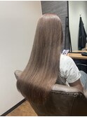 ハイトーングレージュ
