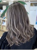 レイヤーカット細めハイライト白髪ぼかし海外レイヤー東京銀座