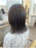 くすみベージュ